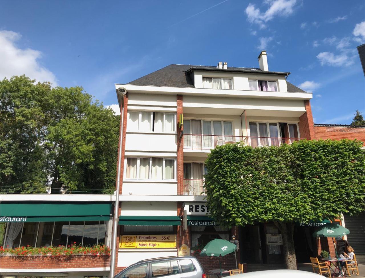 Logis Terrasse Hôtel Lisieux Buitenkant foto